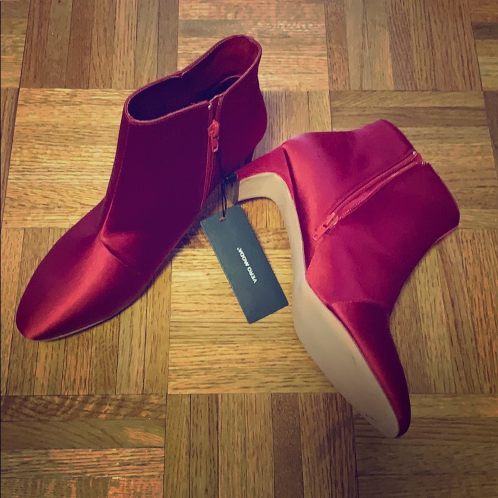 Silk red boots